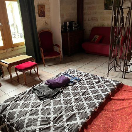 La Maison Sur La Place Aigues-Mortes Εξωτερικό φωτογραφία