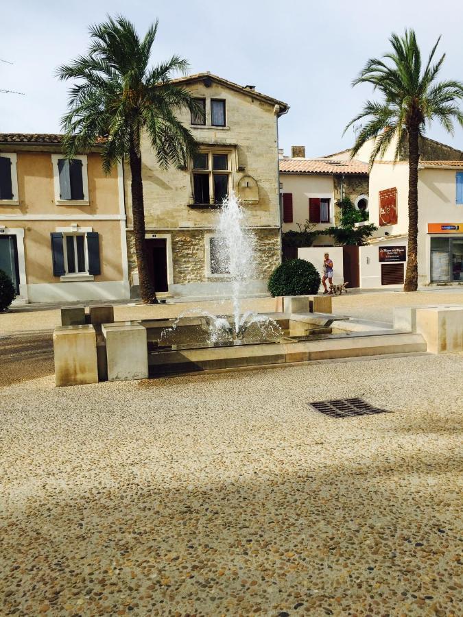 La Maison Sur La Place Aigues-Mortes Εξωτερικό φωτογραφία